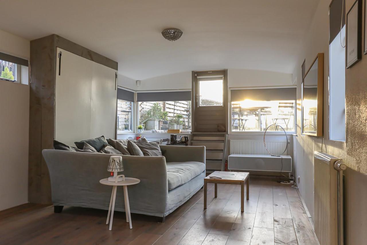 مبيت وإفطار أمستردام Houseboat Next To Amstel المظهر الخارجي الصورة